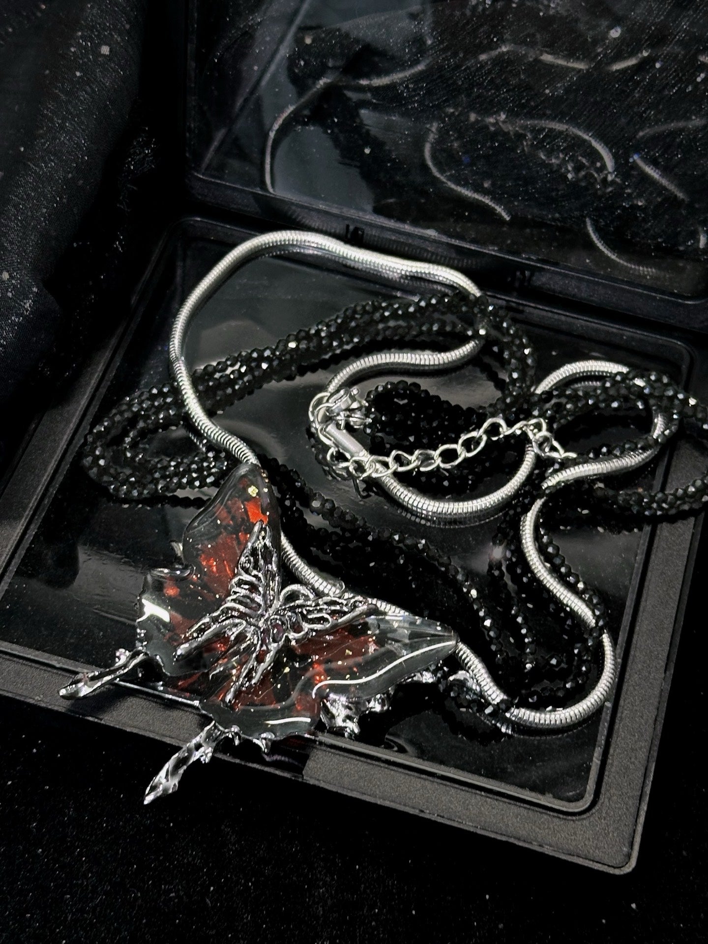 ASLOP TREASURE Blood Butterfly Long Necklace – additional necklace product photo