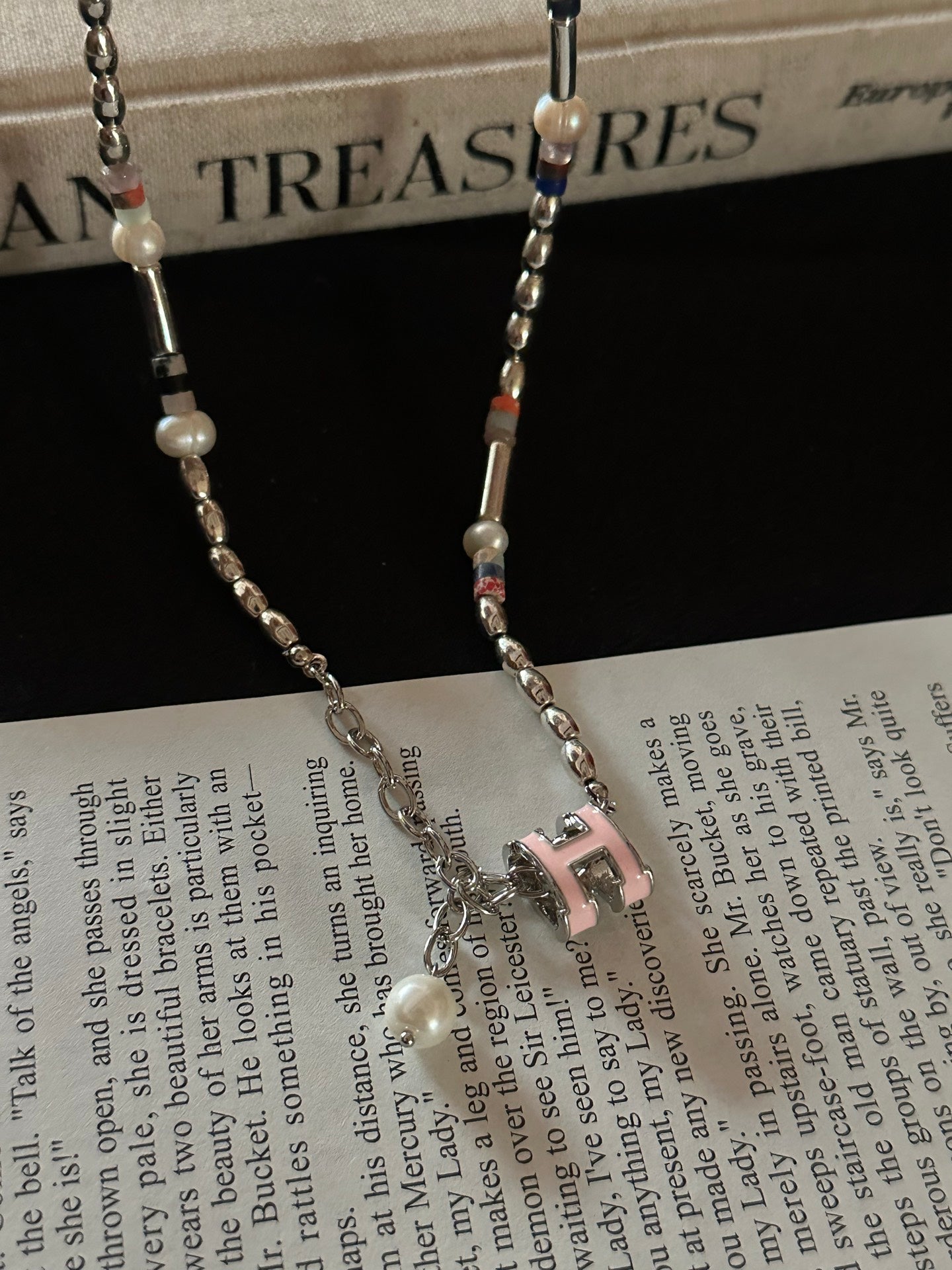 ASLOP TREASURE H Initial Pearl Necklace – additional necklace product photo