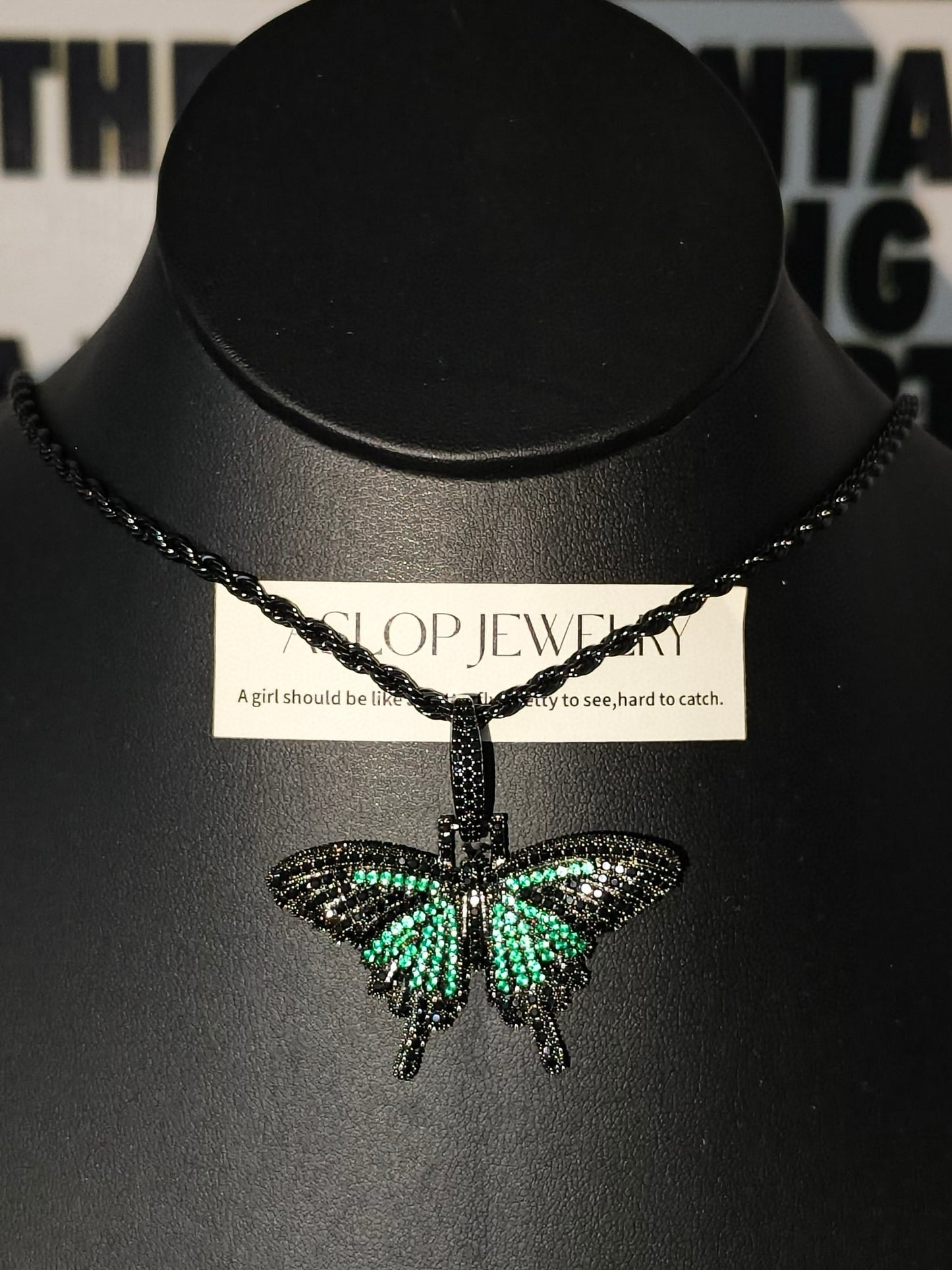 ASLOP TREASURE Green Crystal Butterfly Necklace – product photo