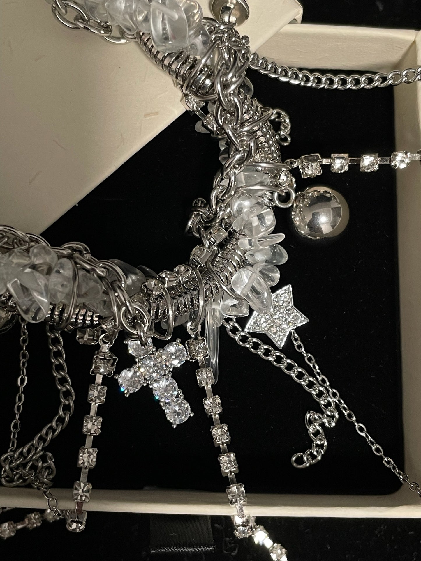 ASLOP TREASURE Star & Cross Charm Tassel Necklace – product photo