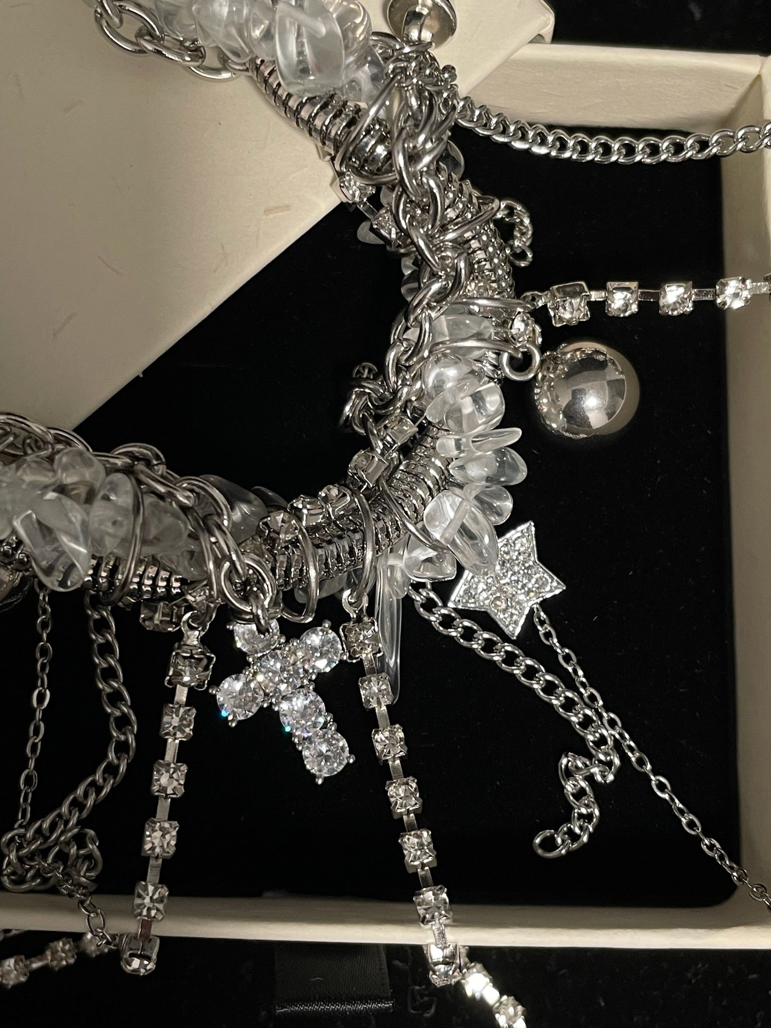 ASLOP TREASURE Star & Cross Charm Tassel Necklace – product photo