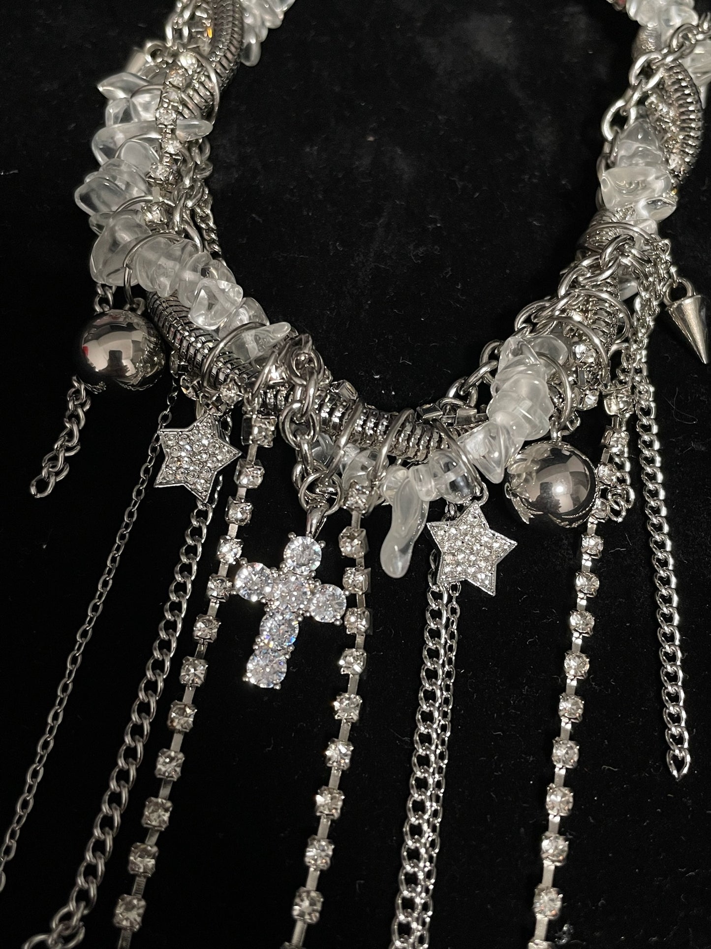 ASLOP TREASURE Star & Cross Charm Tassel Necklace – detail photo 9