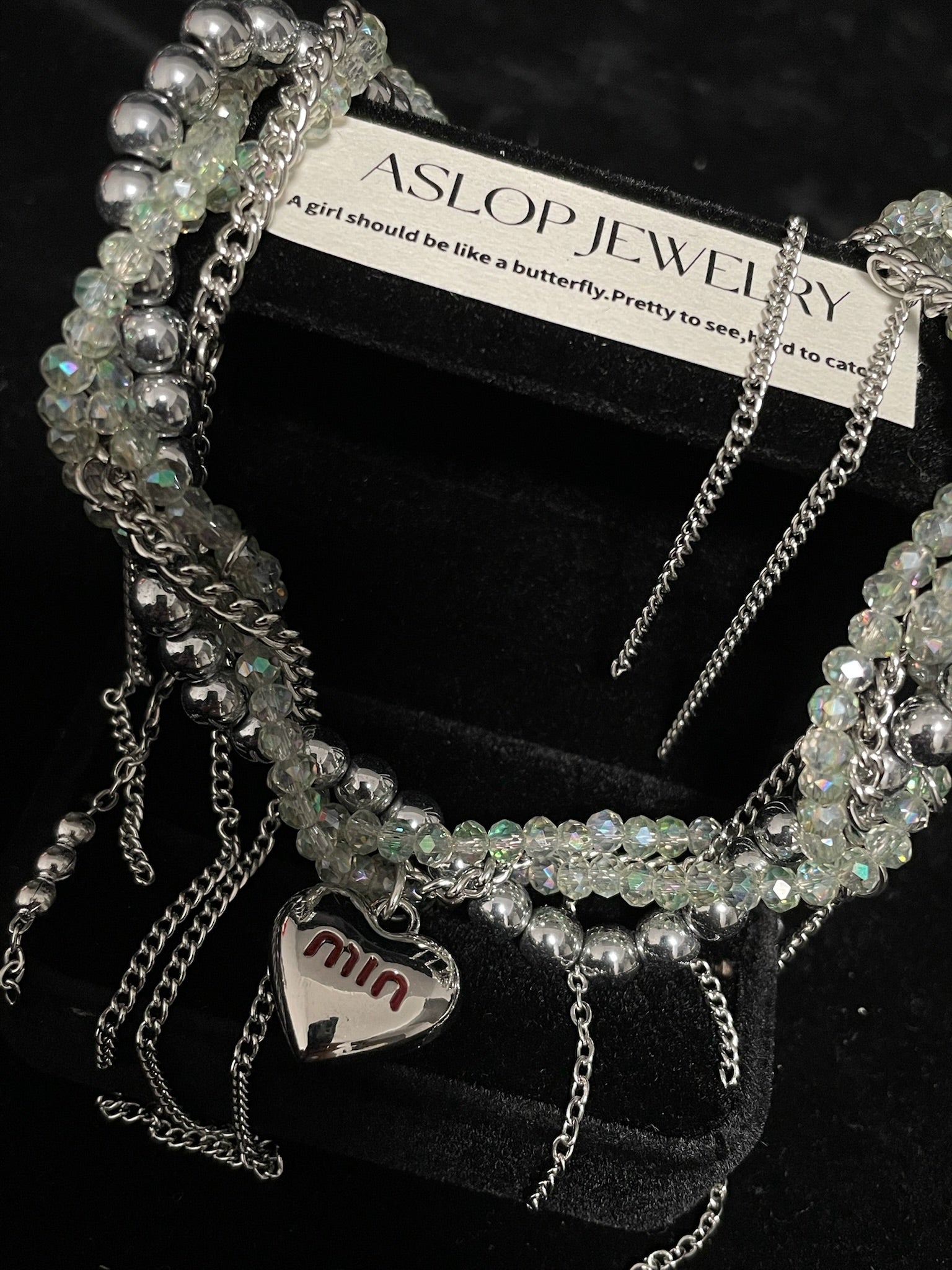 ASLOP TREASURE Crystal Beaded Heart Necklace – product photo