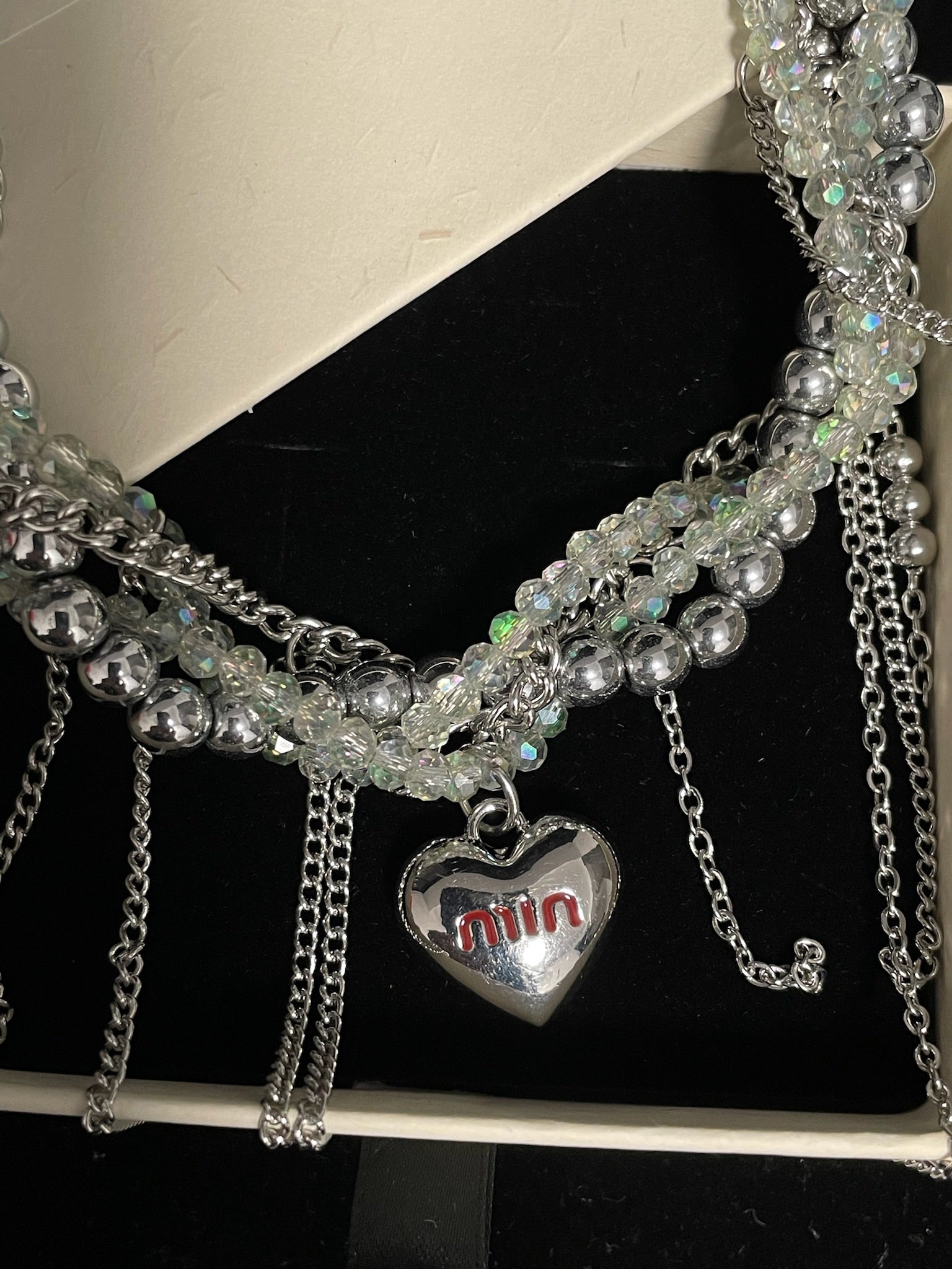 ASLOP TREASURE Crystal Beaded Heart Necklace – detail photo 6