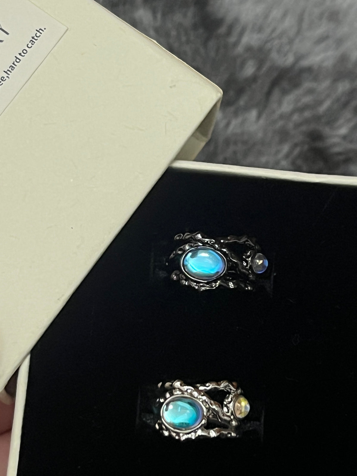 Dark & Light Ring, Dark colorway close-up