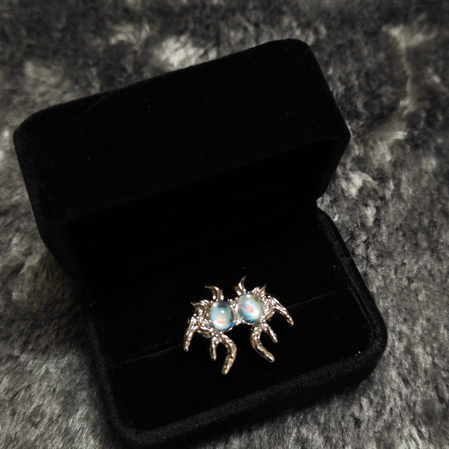 unique creature ring grunge statement style