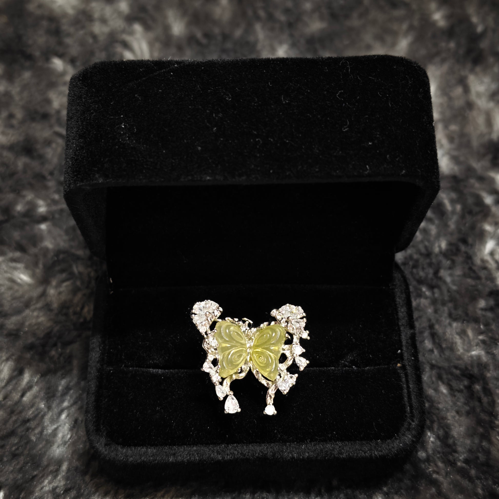 Elegant butterfly statement ring 