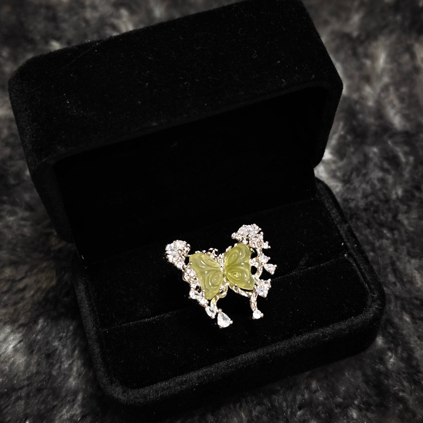 Silver green butterfly ring full view