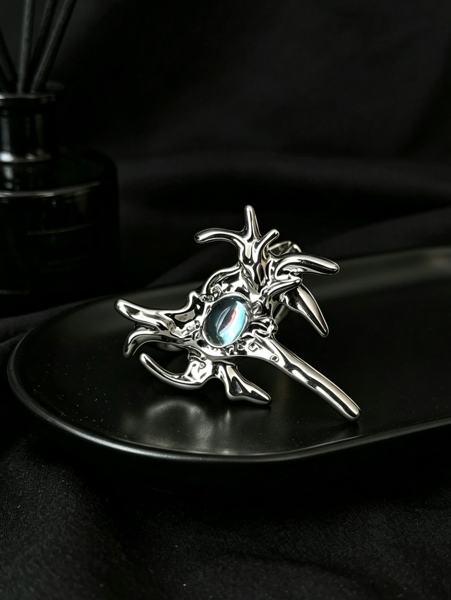 ASLOP TREASURE Abstract Moonstone Ring – product photo