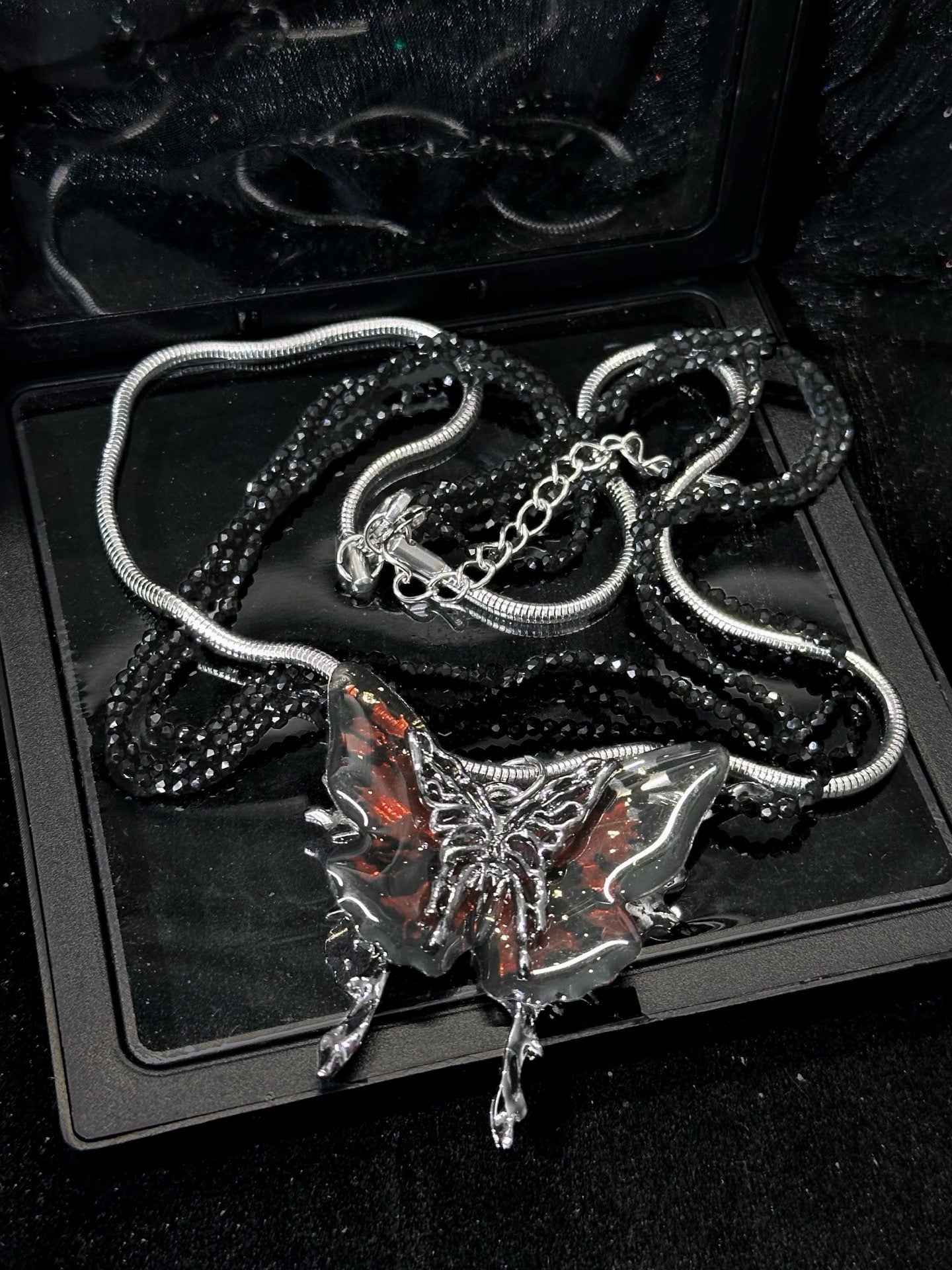 ASLOP TREASURE Blood Butterfly Long Necklace – additional necklace product photo