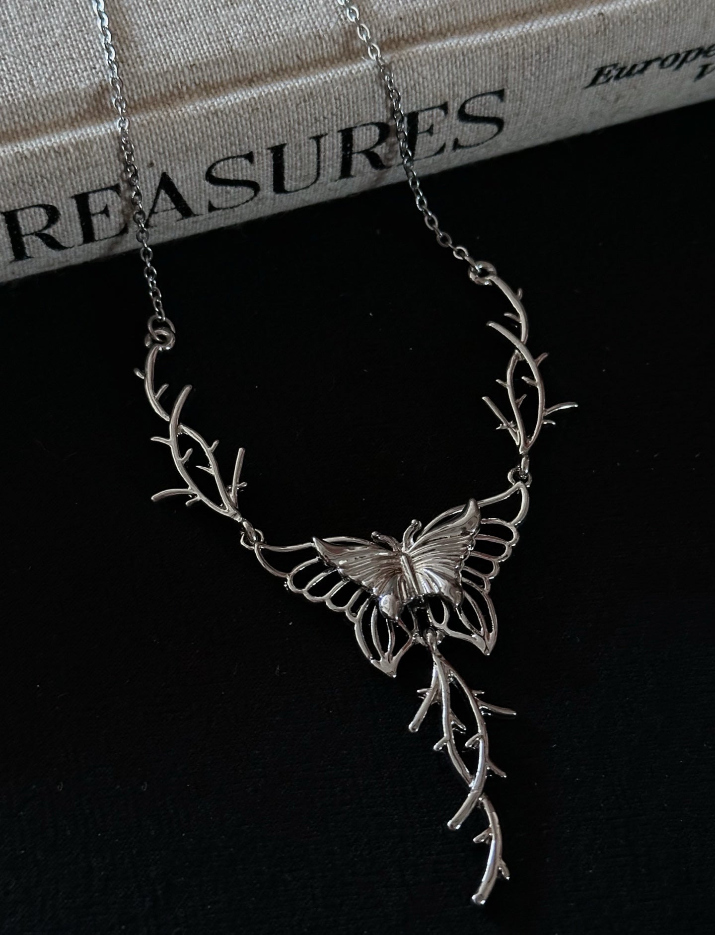 ASLOP TREASURE Cool Butterfly Necklace – necklace product photo