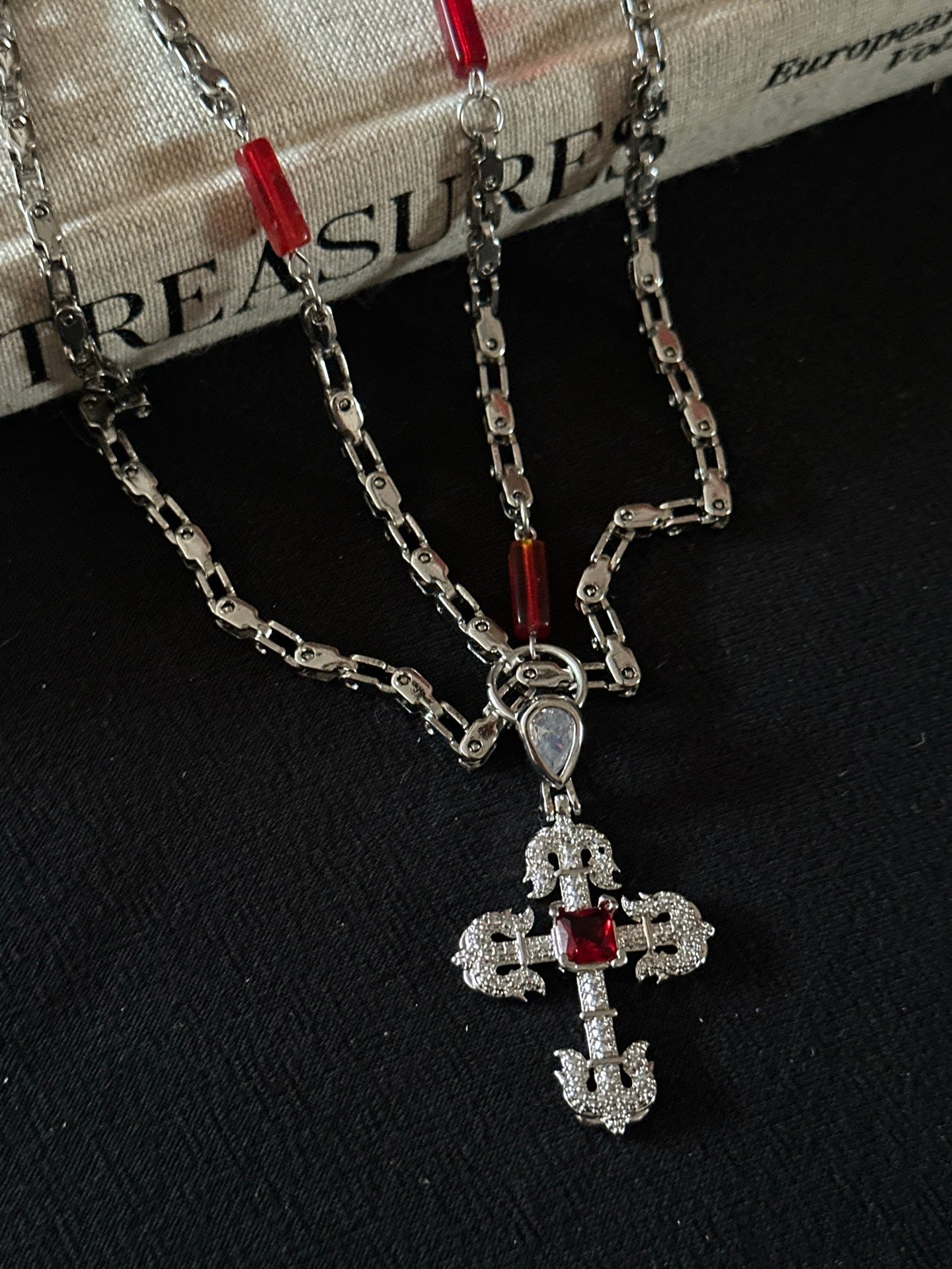 ASLOP TREASURE Gothic Cross Double Chain – necklace product photo