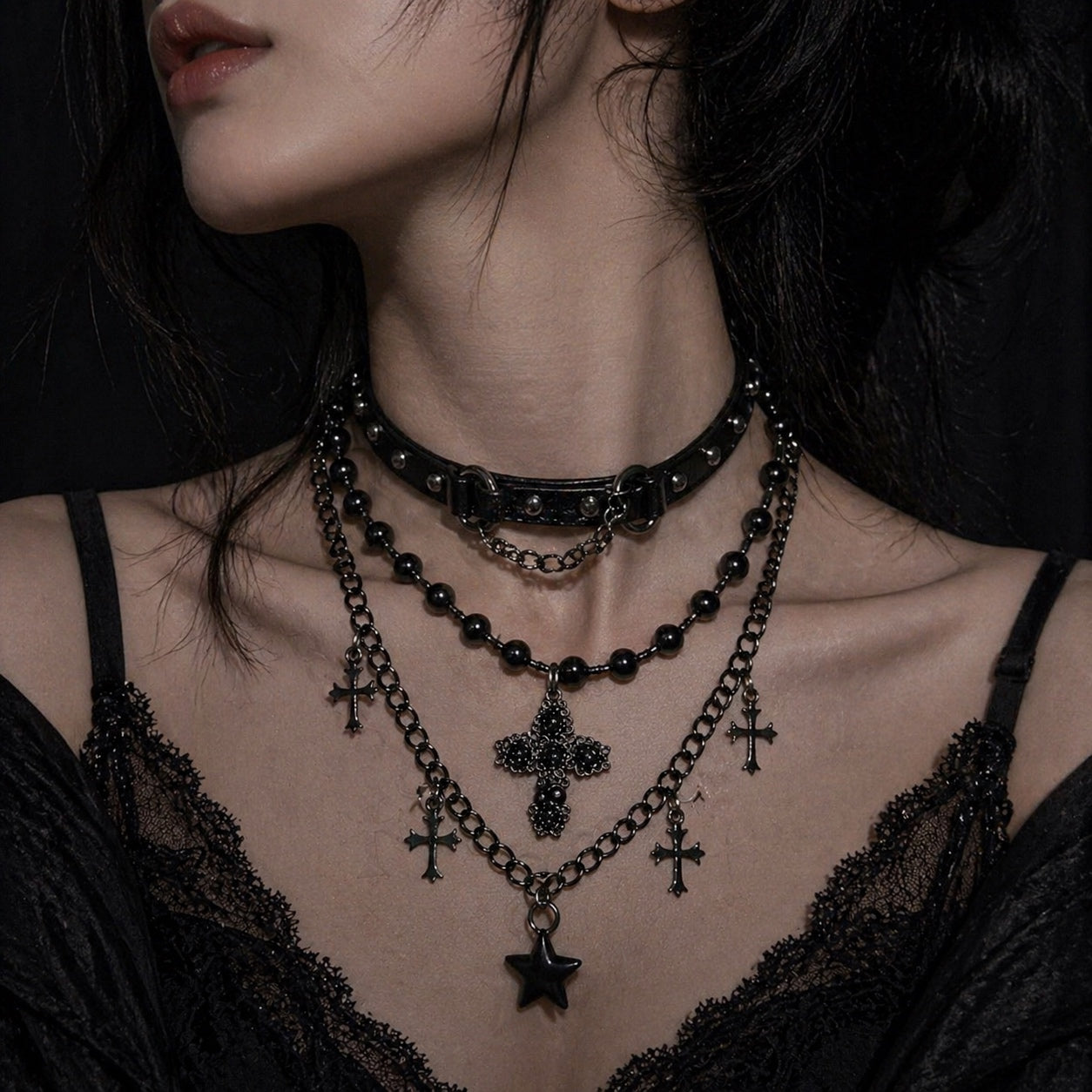 ASLOP TREASURE Gothic Studded Cross Necklace Set – detail photo 2