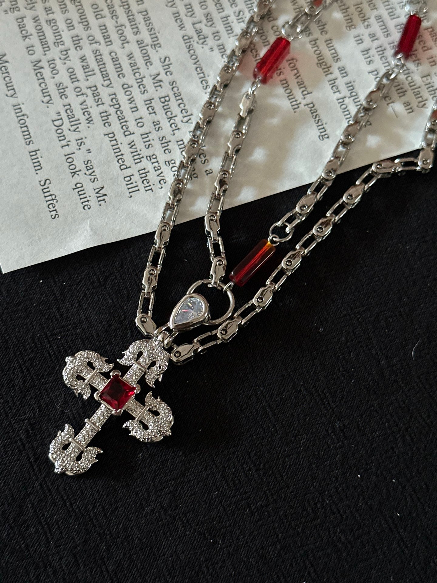 ASLOP TREASURE Gothic Cross Double Chain – additional necklace product photo