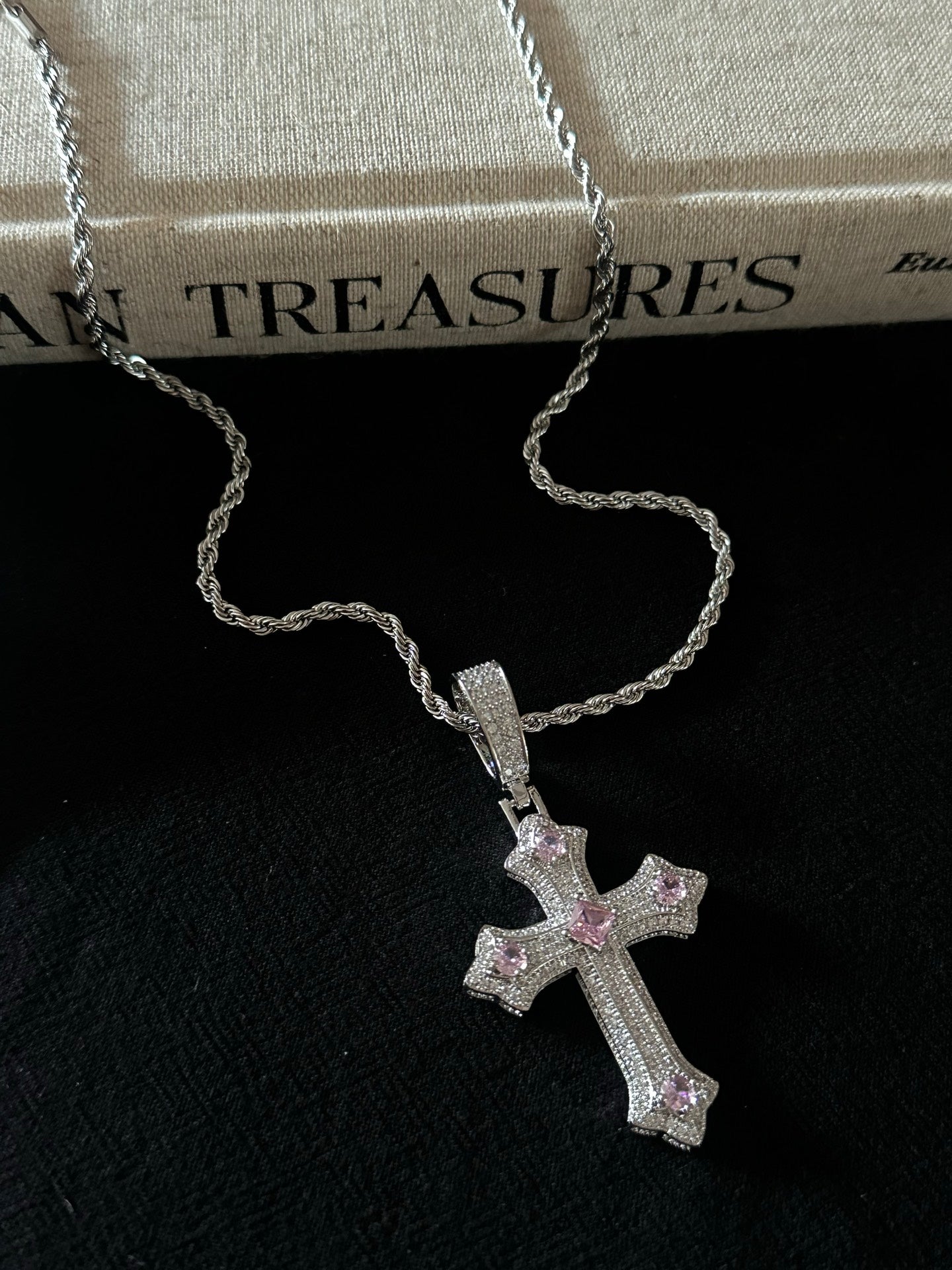 ASLOP TREASURE Pink Pavé Cross Chain – additional necklace product photo