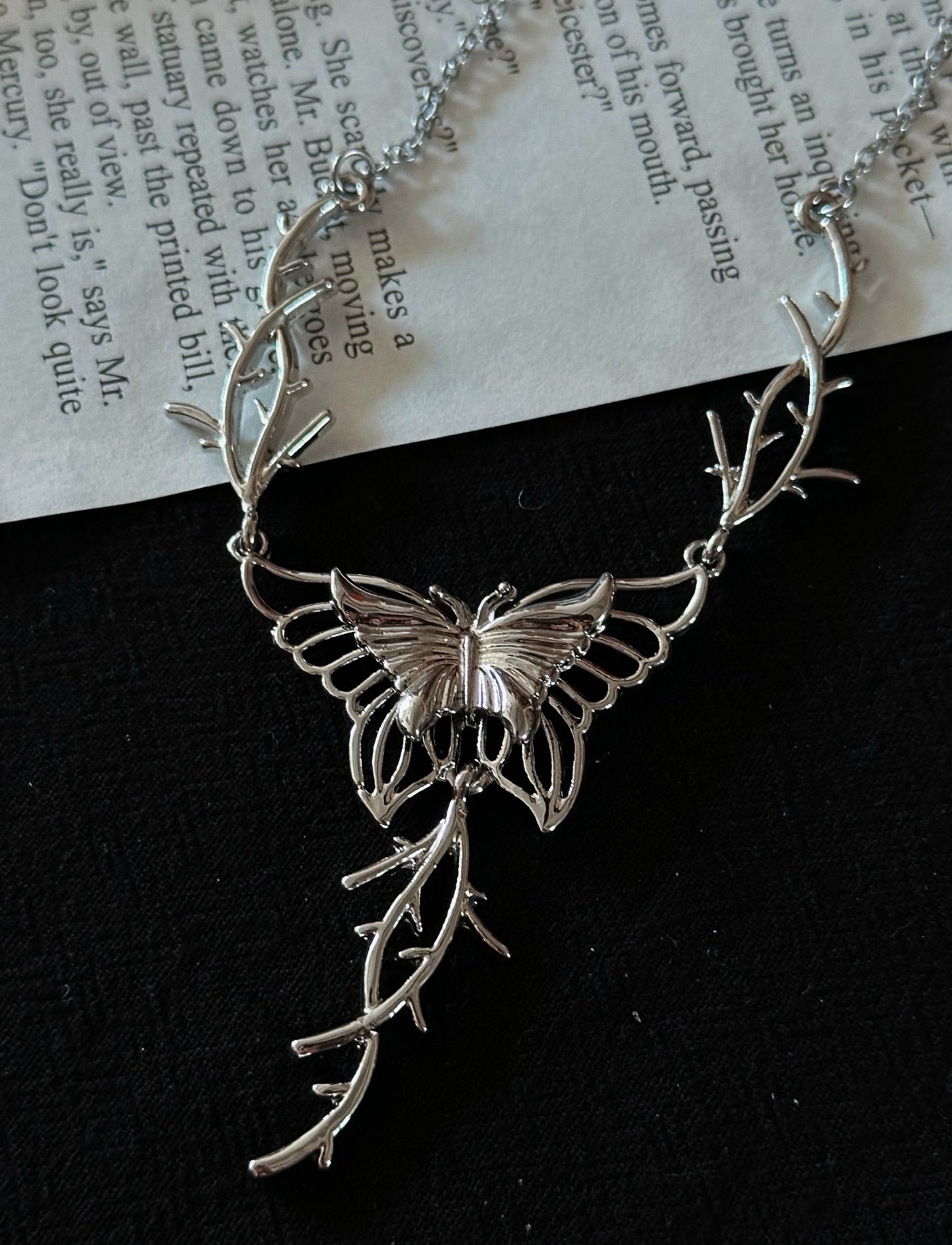 ASLOP TREASURE Cool Butterfly Necklace – additional necklace product photo