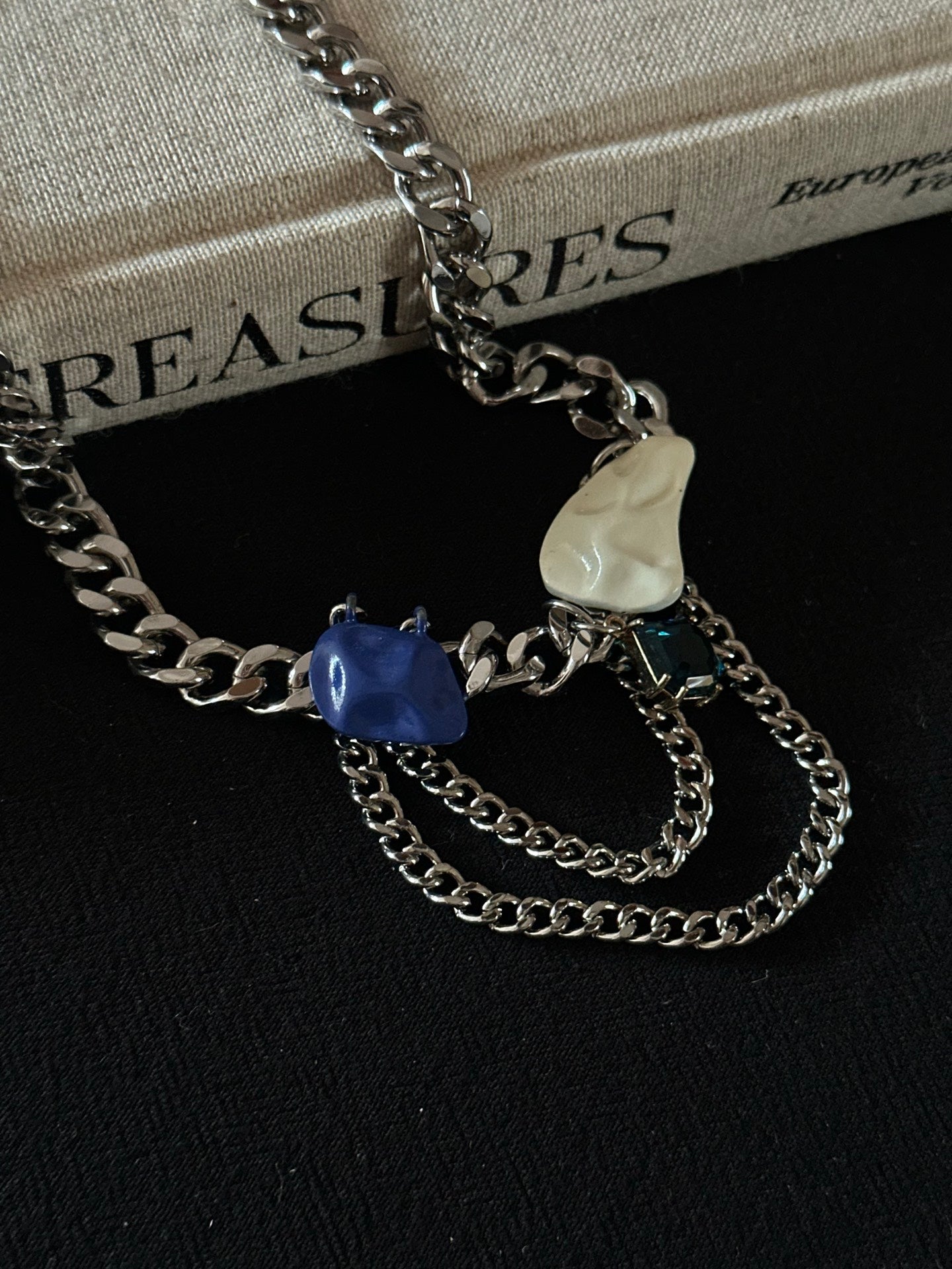 ASLOP TREASURE Signature Sculptural Necklace – additional necklace product photo