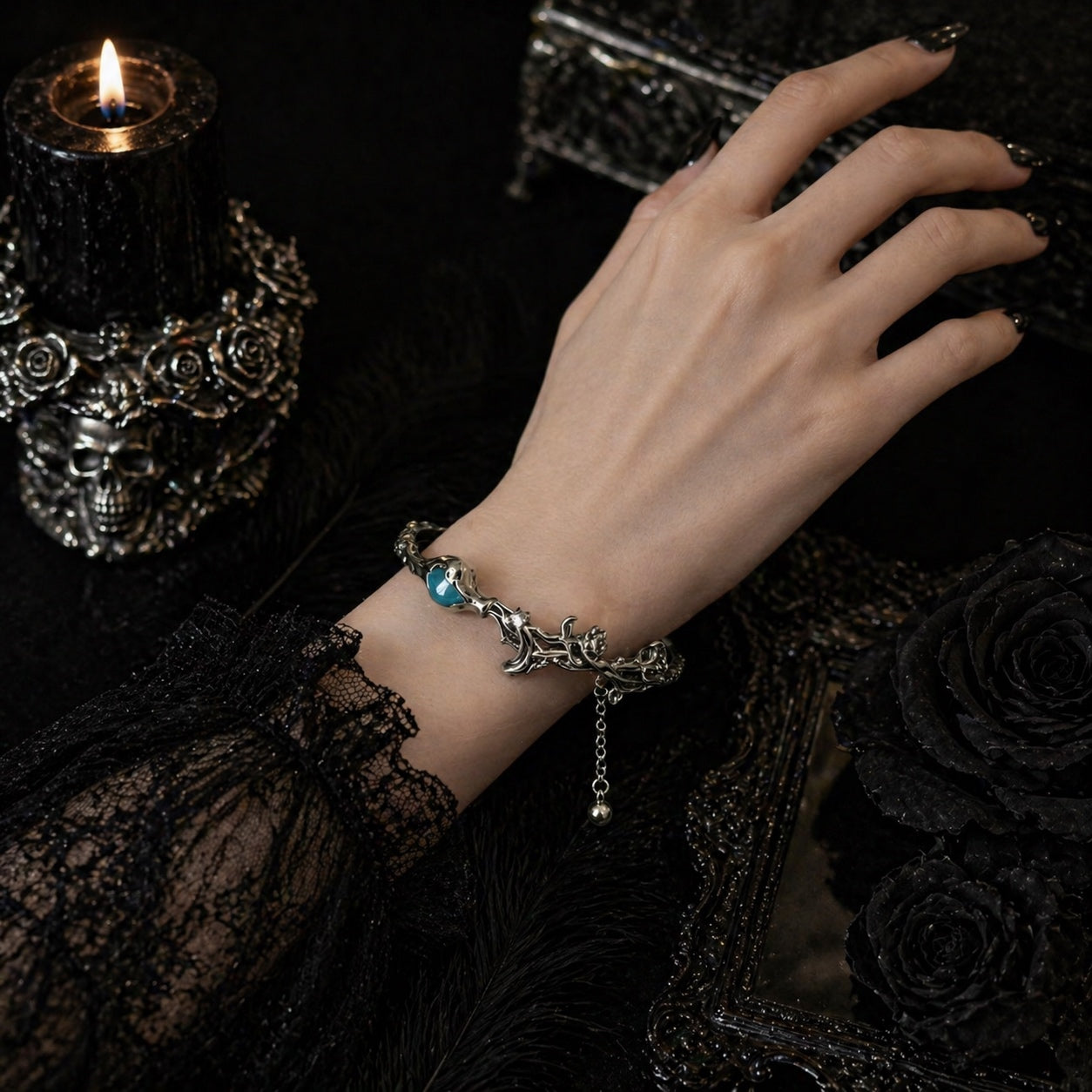ASLOP TREASURE Thorn Rose Cuff Bracelet with Blue Enamel Drop – detail photo 3
