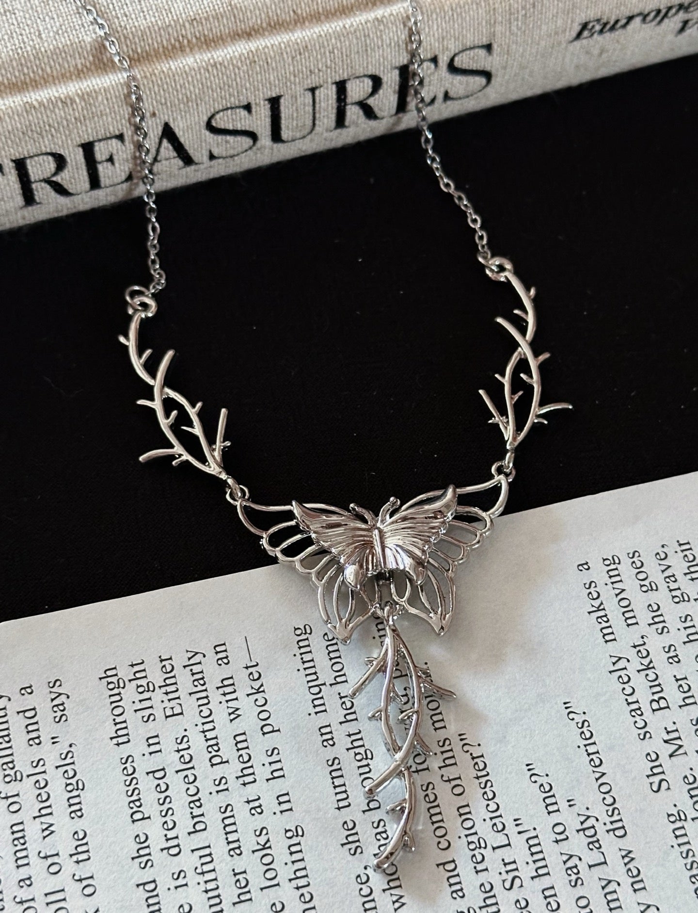 ASLOP TREASURE Cool Butterfly Necklace – additional necklace product photo