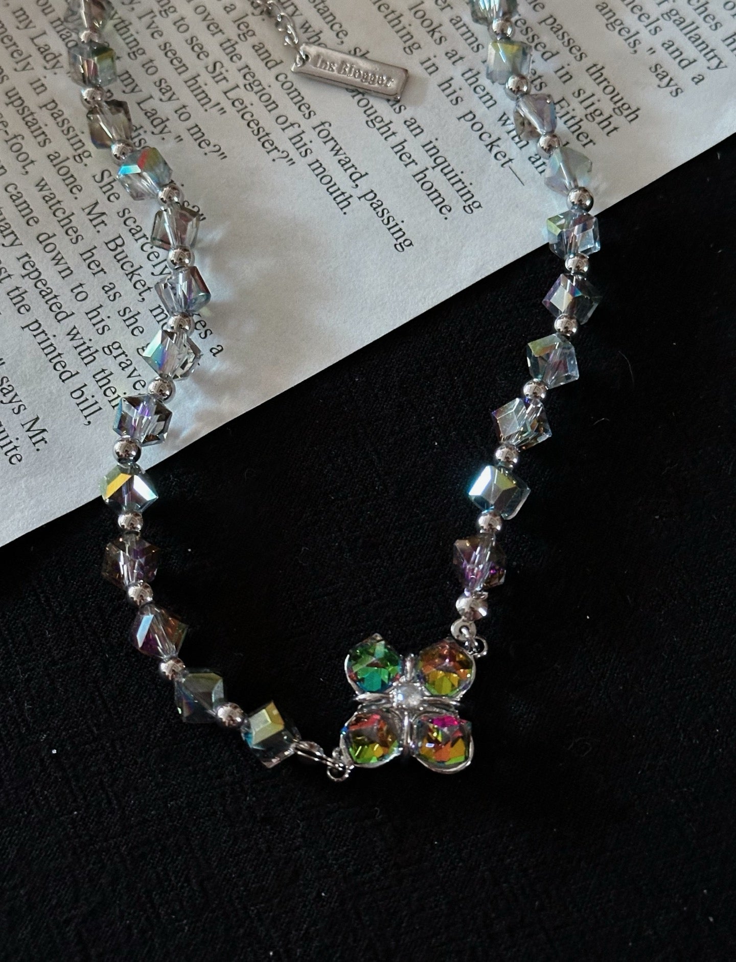 ASLOP TREASURE Iridescent Clover Necklace – additional necklace product photo