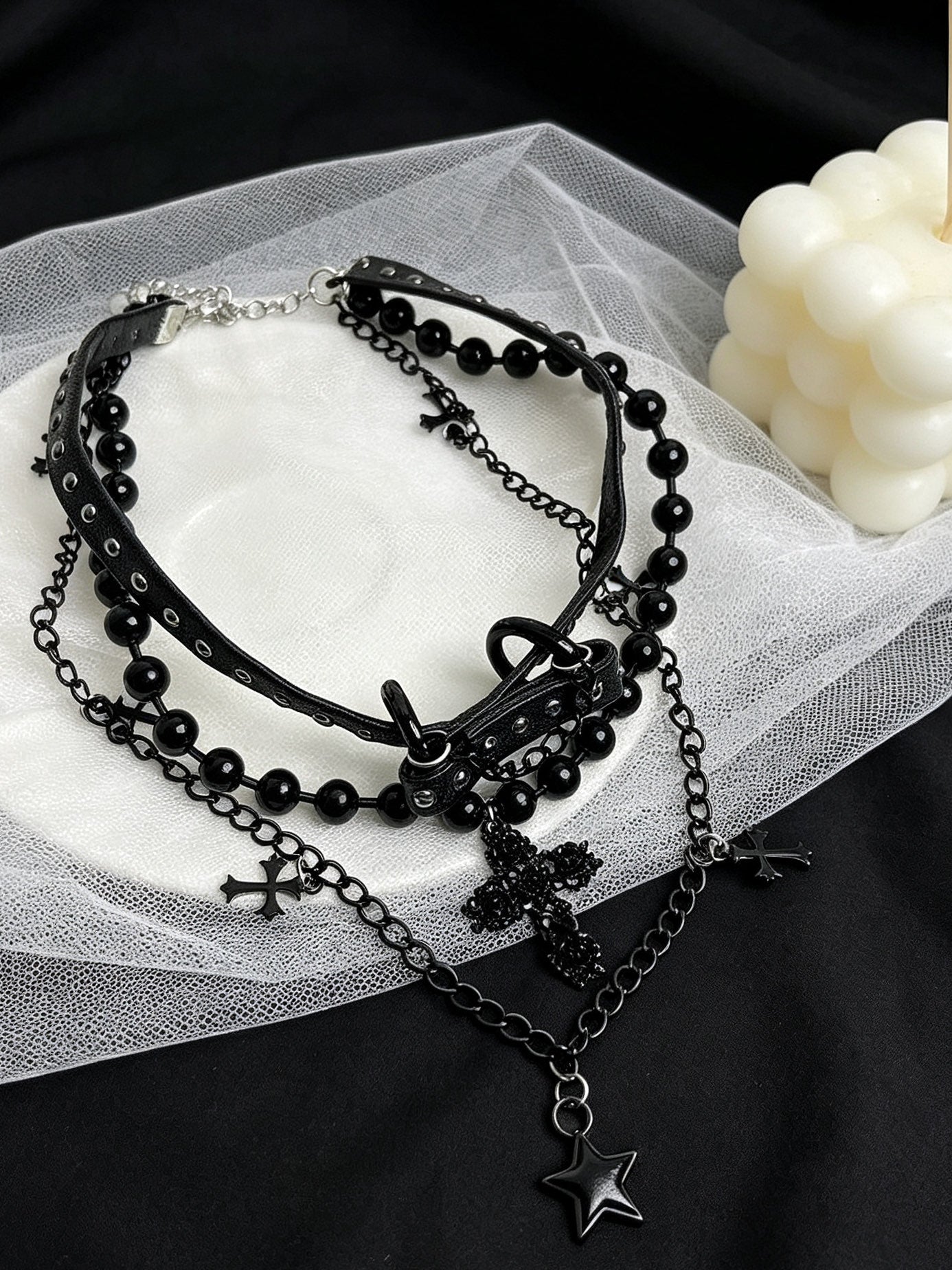 ASLOP TREASURE Gothic Studded Cross Necklace Set – detail photo 5