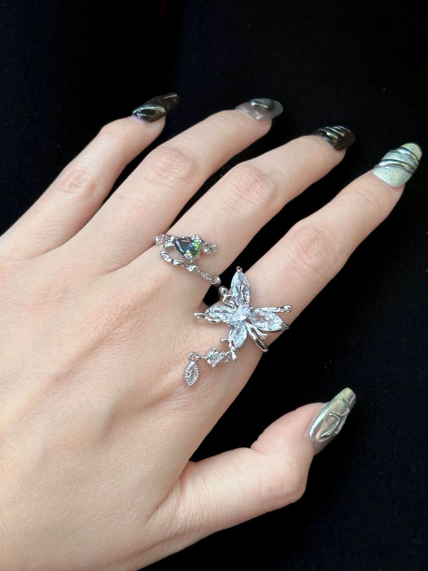 ASLOP TREASURE Iridescent Zircon Branch Ring – detail photo 6