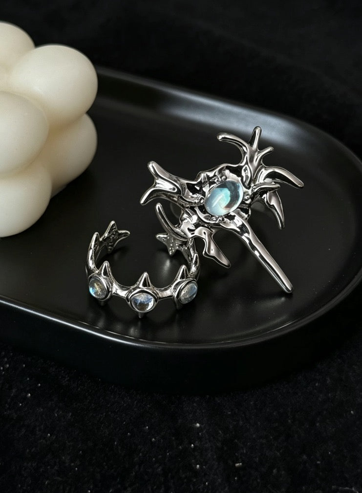 ASLOP TREASURE Abstract Moonstone Ring – detail photo 6