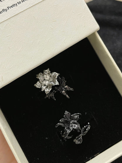 Black Rose Ring Set | Gothic Floral Stacking Rings | Dark Romantic Jewelry | Adjustable Open Band